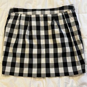 Bow Back Mini Skirt